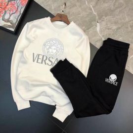 Picture of Versace SweatSuits _SKUVersaceM-5XLkdtn9130345